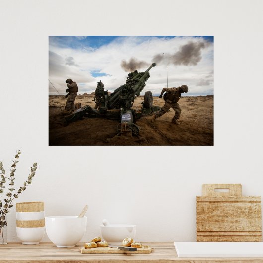 Marines Fire a M777-A2 Howitzer Poster (Keuken)