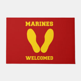 MARINES WELCOME YELLOW FOOTPRINES ON RED DEURMAT