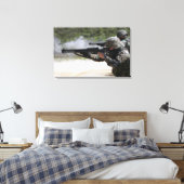 Mariniers die geweren schieten canvas afdruk (Insitu (Slaapkamer))
