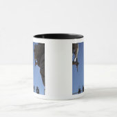 Mariniers wisselen tijdschriften om te vuren mok (Midden)