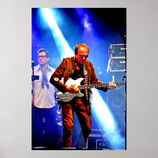 Mark King Level 42 tijdens een concert Poster (Voorkant)