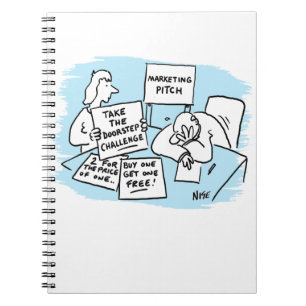 Marketing Manager doorstaat een verkooppresentatie Notitieboek