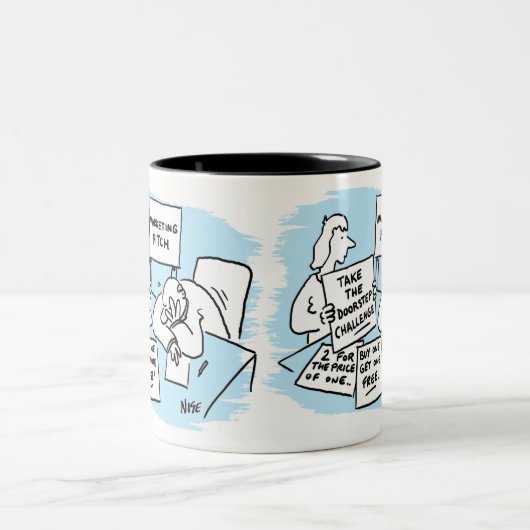 Marketing Manager is geopend tijdens een verkooppr Tweekleurige Koffiemok (Center)