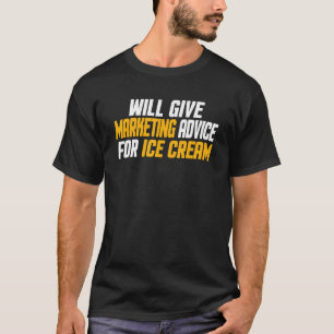 Marketing zal advies uitbrengen over het in de han t-shirt