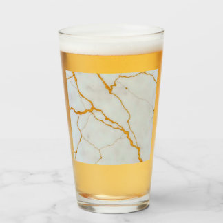 Marmeren textuur in een ongerepte witte basis met  glas