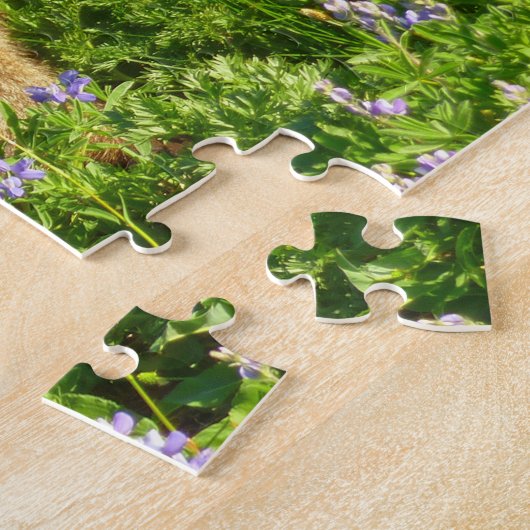 Marmot in Mount Rainier Wildbloemen Legpuzzel (Zijkant)