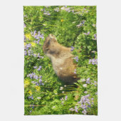 Marmot in Mount Rainier Wildbloemen Theedoek (Verticaal)