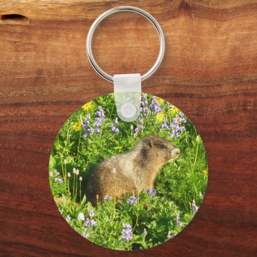 Marmot in Mount Rainier Wilde Bloemen Sleutelhanger (Voorkant)