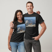 Marmot kijkt half koepel van wolkenrust over - Yo T-shirt (Unisex)