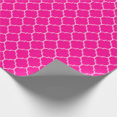 Marokkaans Quatrefoil wit op Hot Pink Cadeaupapier (Hoek)