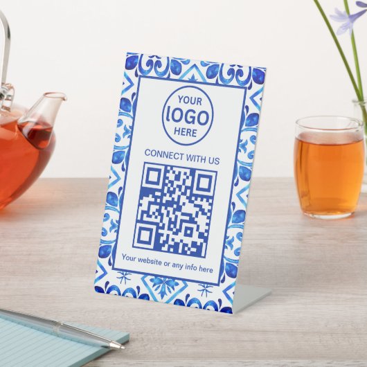 Marokkaanse Tegel Pattern Business Logo en QR Code Reclamebord Met Voetstuk (Insitu)