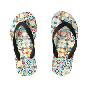Marokkaanse tegels, kleurrijk naadloos patroon. kinder teenslippers