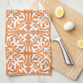 Marokkaanse tegels - koraal sinaasappel en wit theedoek (Quarter Fold)