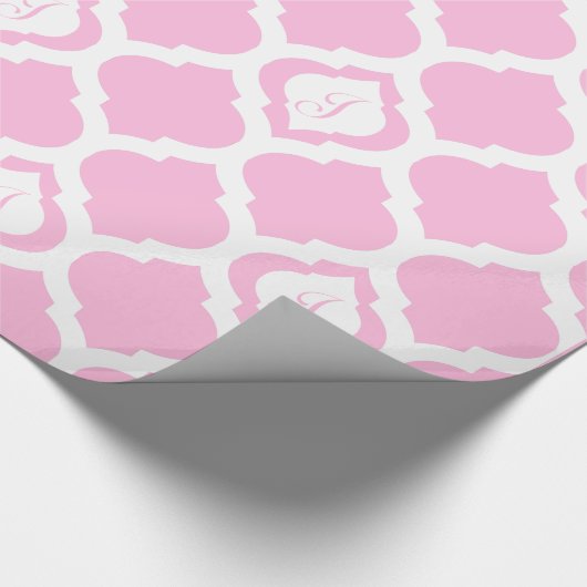 Marokkaanse trellesroze en witte monogram cadeaupapier (Hoek)
