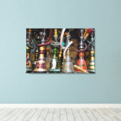 Marokkaanse waterpijpen te koop canvas afdruk (Insitu (Houten vloer))