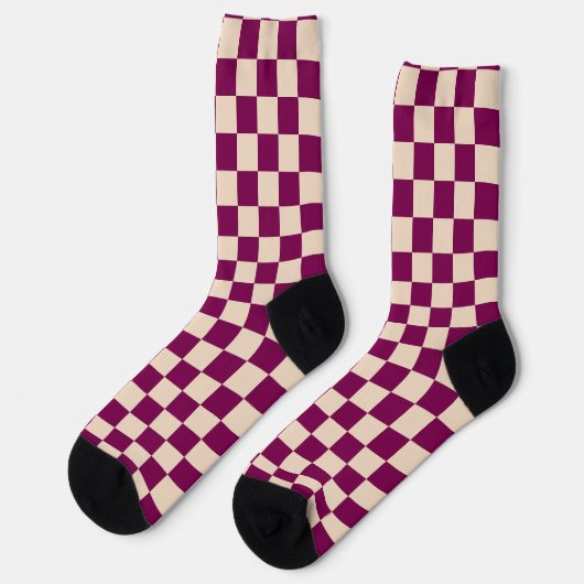 Maroon and beige checkerboard pattern sokken (Links)