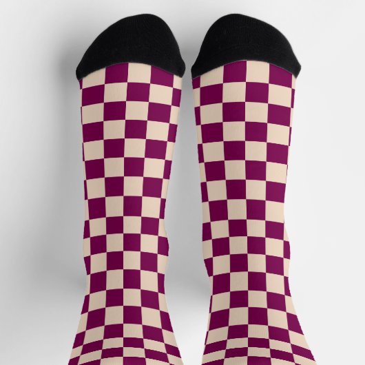 Maroon and beige checkerboard pattern sokken (Top)