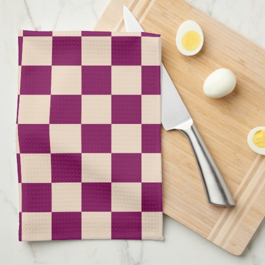 Maroon and beige checkerboard pattern theedoek (Quarter Fold)