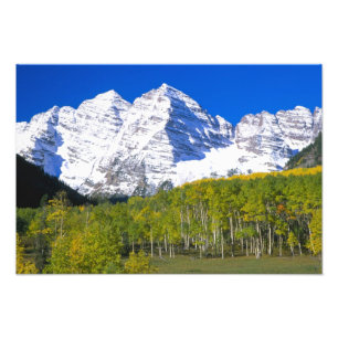 Maroon Bells met herfst espenbos. Foto Afdruk
