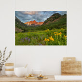 Maroon Bells reflecteert in Calm Maroon Lake Poster (Keuken)