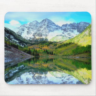 Maroon Bells weerspiegeld in Maroon Lake Muismat