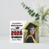 Maroon Class of 2026 Graduate Photo Graduation Aankondigingskaart (Staand voorkant)