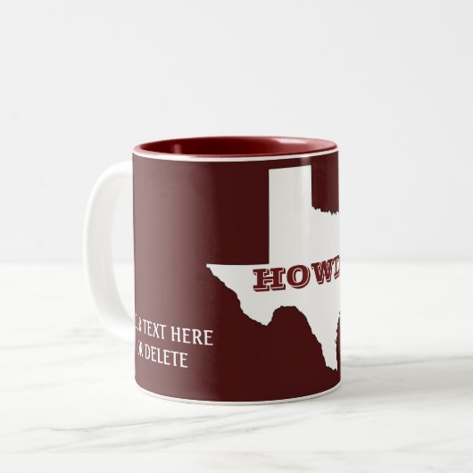 Maroon Custom Text Texas Map Outline Howdy Texan Tweekleurige Koffiemok (Voorkant links)