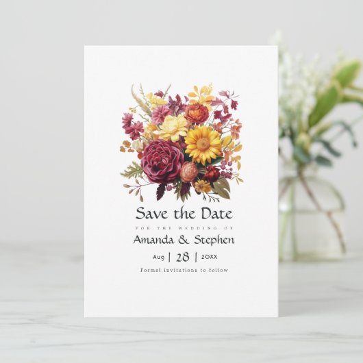 Maroon en Gele Bloemen Bruiloft Save The Date (Staand voorkant)