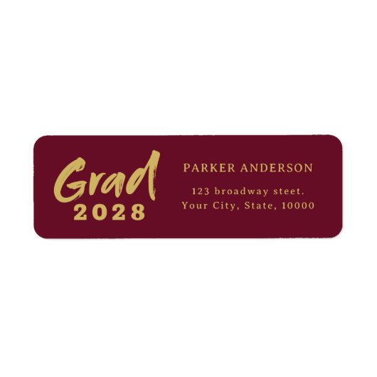 Maroon en Gold Modern Script Afstuderen Adres Etiket (Voorkant)