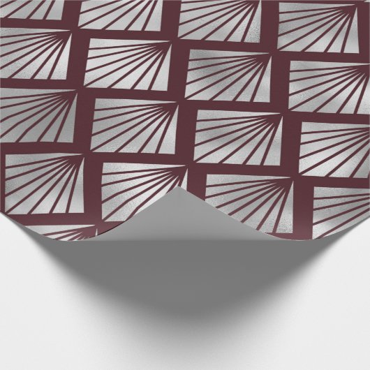 Maroon- en Silver Art Deco Diamond Pattern Cadeaupapier (Hoek)