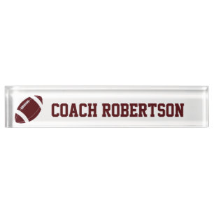 Maroon Football met speciale status Naambordje
