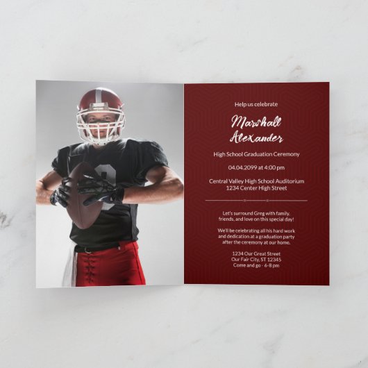 Maroon Geometric Afstuderen Foto Uitnodiging (Binnen)