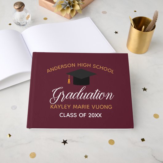 Maroon Gold Afstuderen Autograph Keepsake 2025 Gastenboek (Voorkant open)