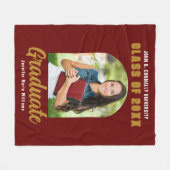 Maroon Gold Afstuderen Photo Arch Afstuderen Fleece Deken (Voorkant (Horizontaal))