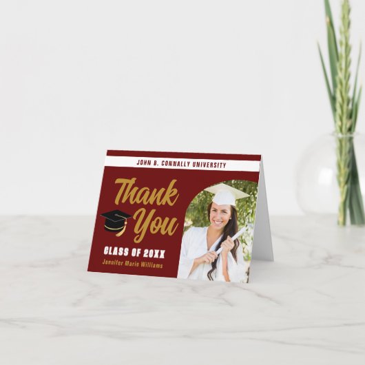 Maroon Goud Afstuderen Foto Chic Afstuderen Gevouw Bedankkaart (Voorkant)