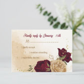 Maroon groen beige goud botanisch RSVP kaartje (Staand voorkant)