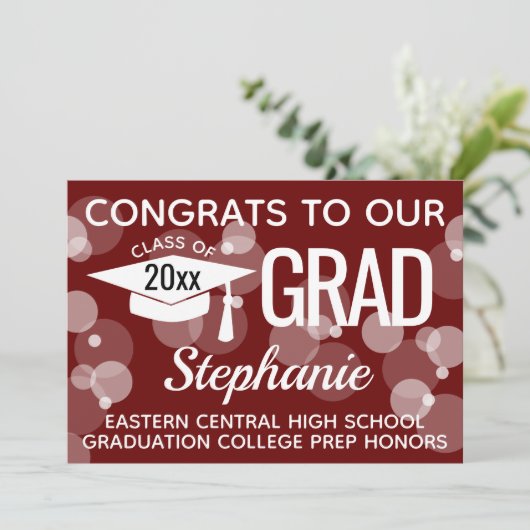 Maroon Modern Confetti Bokeh Bubbles Afstuderen Kaart (Staand voorkant)