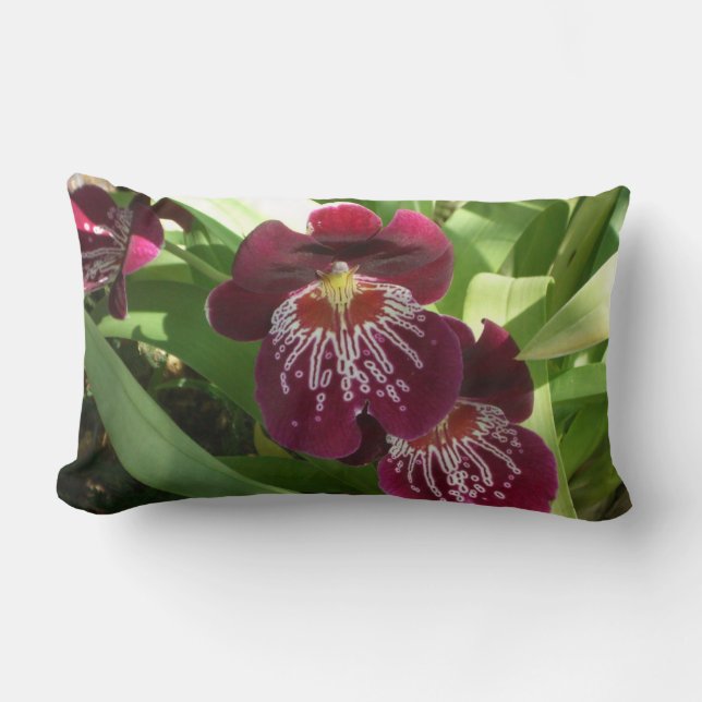 Maroon Orchids II Elegant Floral Kussen (Voorkant)