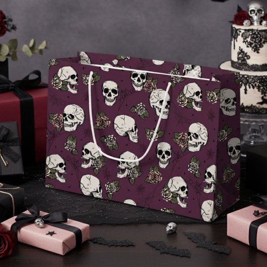 Maroon Paarse Gotische Schedels en Rozen Halloween Groot Cadeauzakje