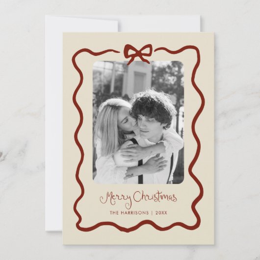 Maroon Quirky Bow Lijst Feestdagenkaart (Voorkant)