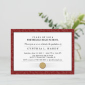 Maroon Red Border Diploma Afstuderen Uitnodiging (Staand voorkant)