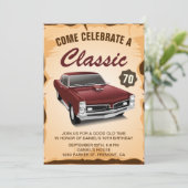  maroon Red Car Classic Birthday Uitnodiging (Staand voorkant)