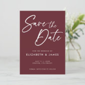 Maroon Red Wedding Save the Date Invitation Kaart (Staand voorkant)