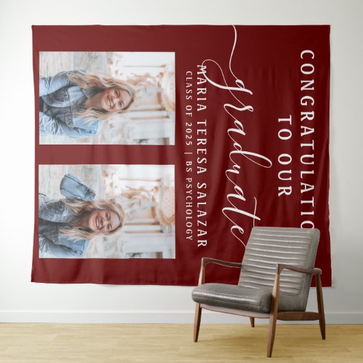 Maroon Script Calligraphy Twee Foto's Afstudeerfee Wandkleed (In Situ (horizontaal))