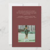 Maroon Sporty Stripes Graduation Photo  Aankondiging (Achterkant)