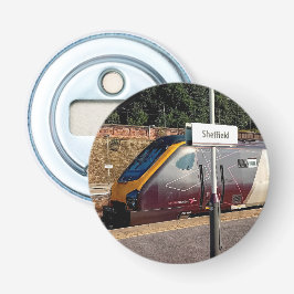 Maroon-trein Button Flesopener