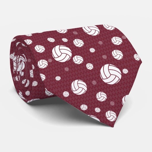 Maroon Volleybal Chevron Patroon Stropdas (Opgerold)