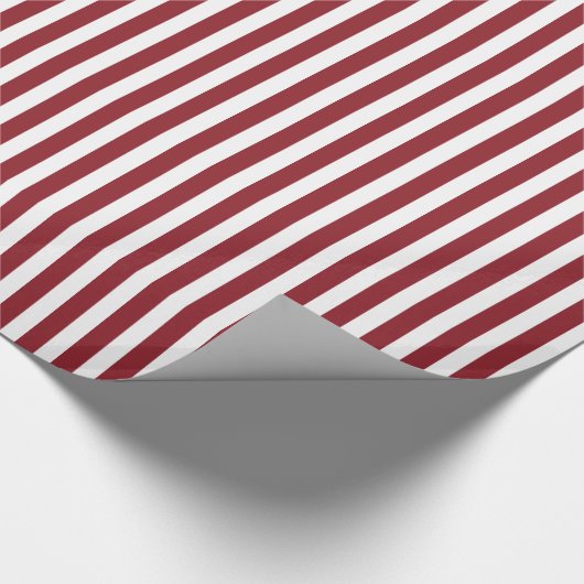 Maroon & White Striped Pattern Cadeaupapier (Hoek)