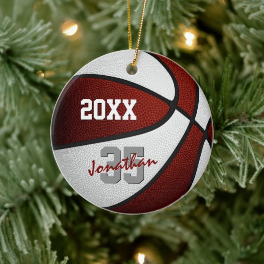 maroon wit team kleuren jongens basketbal keramisch ornament (Boom)