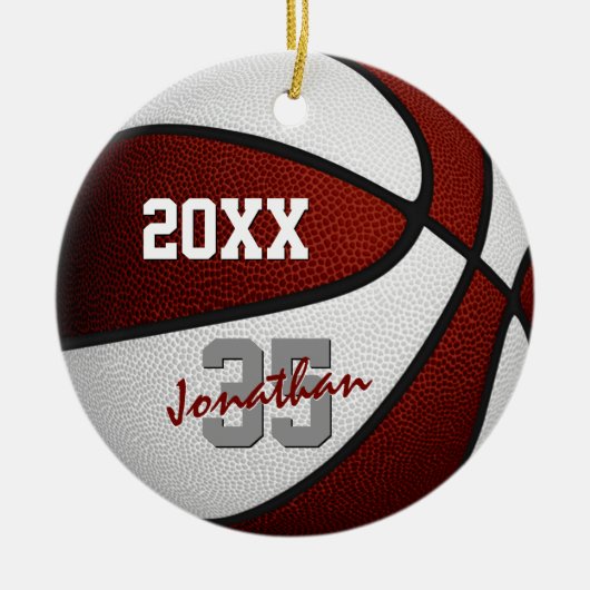 maroon wit team kleuren jongens basketbal keramisch ornament (Voorkant)